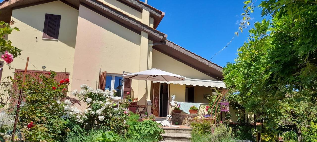 Hotel Il Glicine Sutri Exterior foto